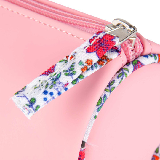Piórnik Tuba Oxford Floral pastel jasnoróżowy Piórnik Tuba Oxford Floral pastel jasnoróżowy
